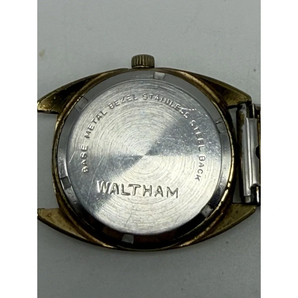 Waltham Bad Time Mens Manual Wind Watch 34MM 7